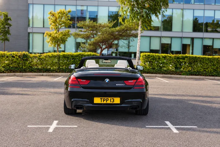 Rear view, roof down