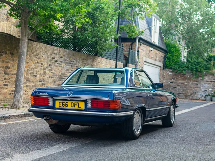 Rear three-quarter, hard top