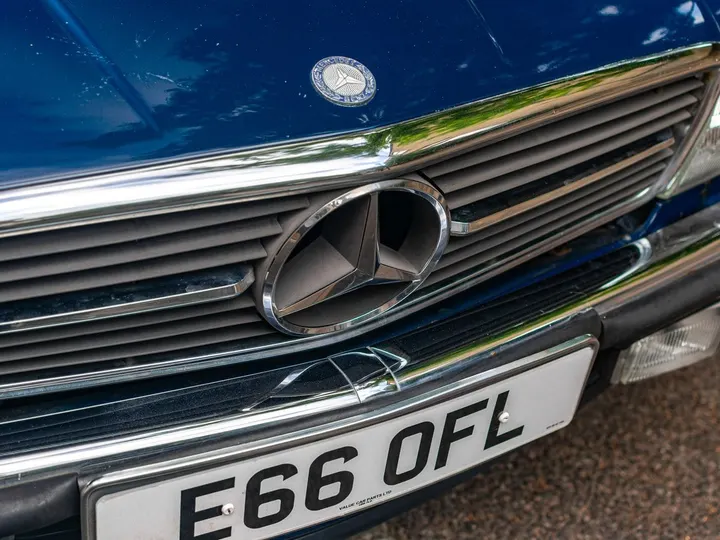 Grille and registration